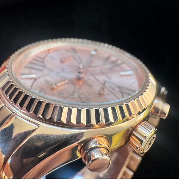 MICHAEL KORS MK5569 Lexington Rose Gold Tone Chronograph Watch - Picture 6 of 16